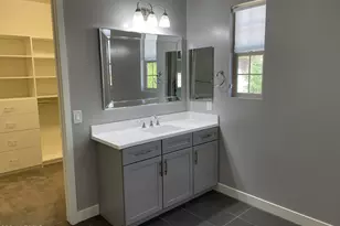 4624 E Vista Bonita Dr, Phoenix, AZ 85050 - Photo 22