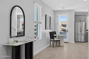 2601 E Clarendon Ave, Phoenix, AZ 85016 - Photo 10