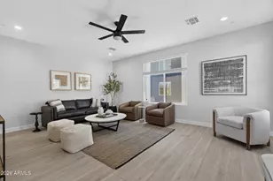 2601 E Clarendon Ave, Phoenix, AZ 85016 - Photo 12