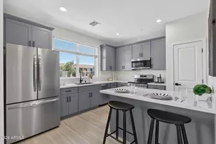 2601 E Clarendon Ave, Phoenix, AZ 85016 - Photo 6