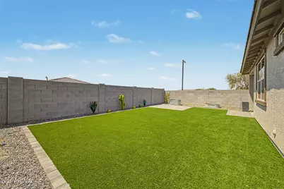 16033 W Cottontail Lane, Surprise, AZ 85387 - Photo 30