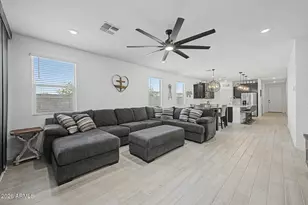 16033 W Cottontail Ln, Surprise, AZ 85387 - Photo 10