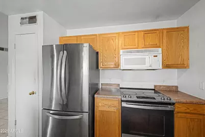 19214 N 47th Lane, Glendale, AZ 85308 - Photo 12