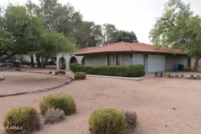 619 E Leah Lane, Gilbert, AZ 85234 - Photo 12