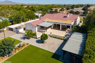 12424 E Victoria St, Chandler, AZ 85249 - Photo 4