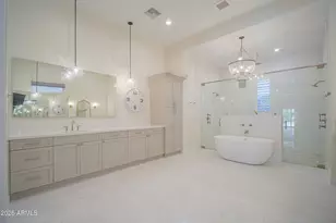 12424 E Victoria St, Chandler, AZ 85249 - Photo 68