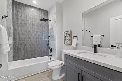 2601 E Clarendon Avenue #18, Phoenix, AZ 85016 - Photo 22