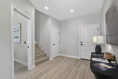 2601 E Clarendon Avenue #18, Phoenix, AZ 85016 - Photo 32