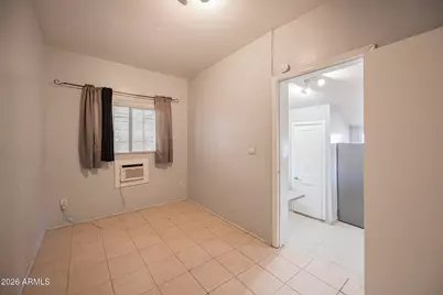 610 N 9th Street #3, Phoenix, AZ 85006 - Photo 4