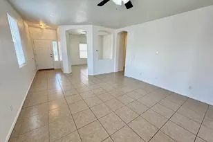 19 S 119th Ave, Avondale, AZ 85323 - Photo 6