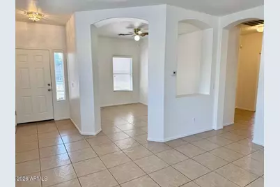 19 S 119th Avenue, Avondale, AZ 85323 - Photo 8