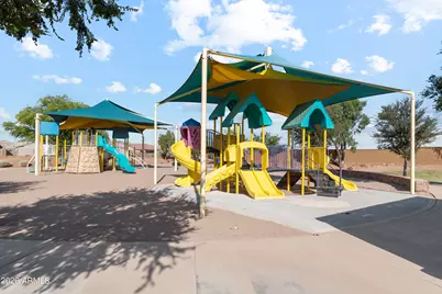 38185 W Frascati Avenue, Maricopa, AZ 85138 - Photo 36