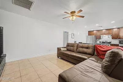 701 W Los Lagos Vista Avenue, Mesa, AZ 85210 - Photo 10
