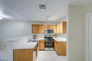 125 S 56th St, Mesa, AZ 85206 - Photo 4