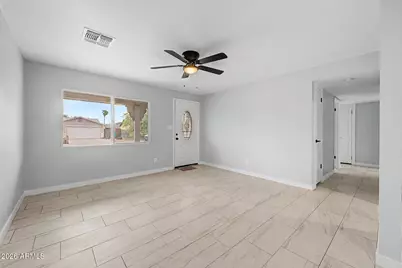 6753 W Palm Lane, Phoenix, AZ 85035 - Photo 6
