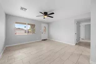 6753 W Palm Ln, Phoenix, AZ 85035 - Photo 6