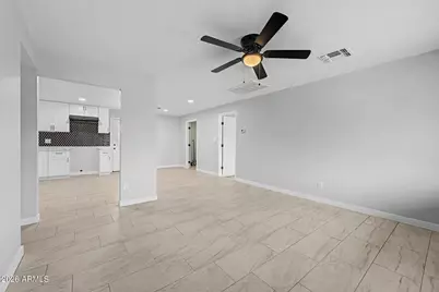 6753 W Palm Lane, Phoenix, AZ 85035 - Photo 4
