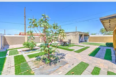 122 W Grove Street, Phoenix, AZ 85041 - Photo 34