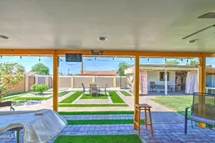 122 W Grove St, Phoenix, AZ 85041 - Photo 32