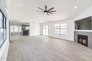 5601 E Paradise Ln, Scottsdale, AZ 85254 - Photo 18