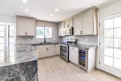 5601 E Paradise Lane, Scottsdale, AZ 85254 - Photo 8
