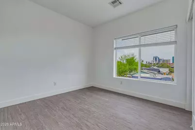 622 N 9th Avenue #303, Phoenix, AZ 85007 - Photo 14