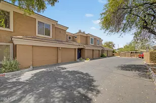 1411 E Orangewood Ave, Phoenix, AZ 85020 - Photo 2