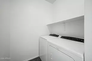 1411 E Orangewood Ave, Phoenix, AZ 85020 - Photo 24
