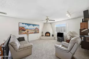 2566 S Patterson, Mesa, AZ 85202 - Photo 6