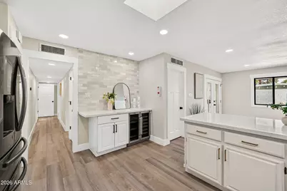8302 E Avalon Drive, Scottsdale, AZ 85251 - Photo 10
