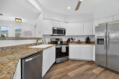 15221 N Clubgate Drive #2078, Scottsdale, AZ 85254 - Photo 4
