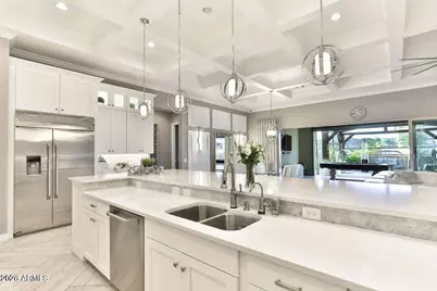13730 W Bloomington Street, Litchfield Park, AZ 85340 - Photo 42