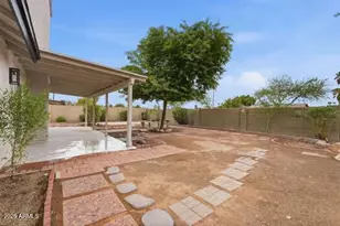 6121 W Maui Ln, Glendale, AZ 85306 - Photo 22