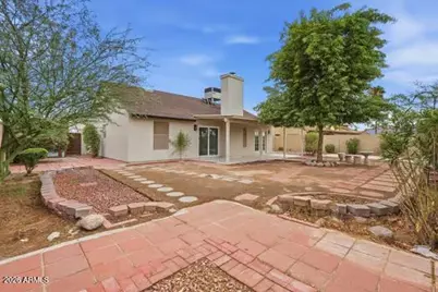 6121 W Maui Lane, Glendale, AZ 85306 - Photo 24