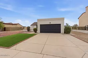 6121 W Maui Ln, Glendale, AZ 85306 - Photo 1