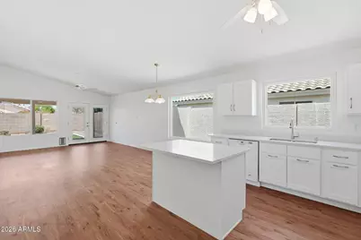 972 E Constitution Drive, Chandler, AZ 85225 - Photo 10