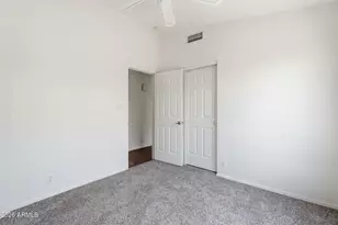 972 E Constitution Dr, Chandler, AZ 85225 - Photo 20