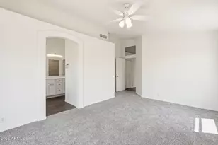 972 E Constitution Dr, Chandler, AZ 85225 - Photo 24