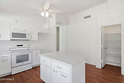 972 E Constitution Drive, Chandler, AZ 85225 - Photo 12