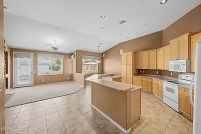1499 E Monterey Street, Chandler, AZ 85225 - Photo 10