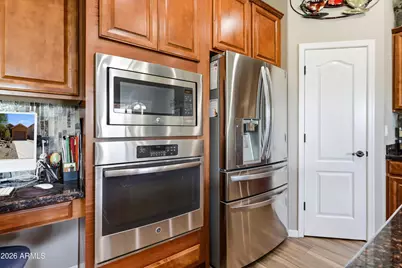 31339 N 137th Lane, Peoria, AZ 85383 - Photo 16