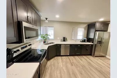 529 W University Drive, Mesa, AZ 85201 - Photo 4