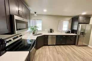 529 W University Dr, Mesa, AZ 85201 - Photo 4