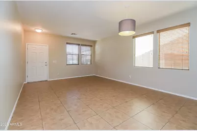 42480 W Santa Fe Street, Maricopa, AZ 85138 - Photo 2