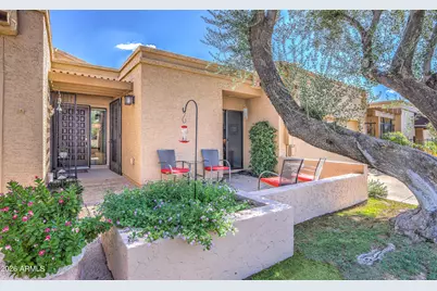 7913 E Montebello Avenue, Scottsdale, AZ 85250 - Photo 2