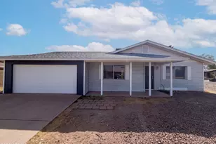 10215 N 36th Ave, Phoenix, AZ 85051 - Photo 1