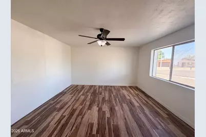 10215 N 36th Avenue, Phoenix, AZ 85051 - Photo 8