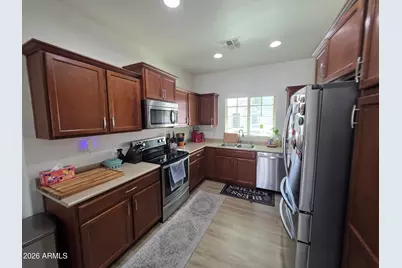 2170 W Scully Drive, Phoenix, AZ 85023 - Photo 8