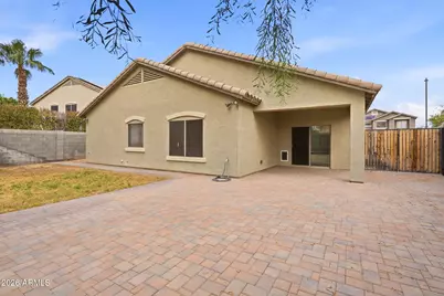 16597 W Madison Street, Goodyear, AZ 85338 - Photo 2
