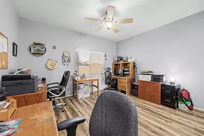 240 E Pebble Trail, Casa Grande, AZ 85122 - Photo 32